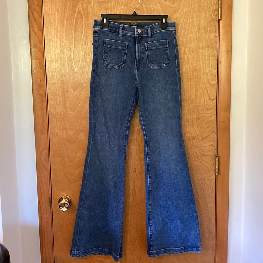 Express Flare Jeans